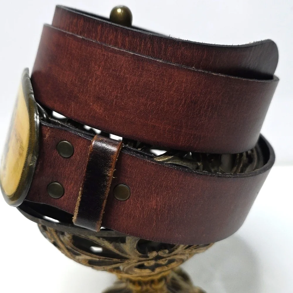 Vintage 1970s Comical Brass Cartoon Man Fisherman Leather Belt & Buckle 36
